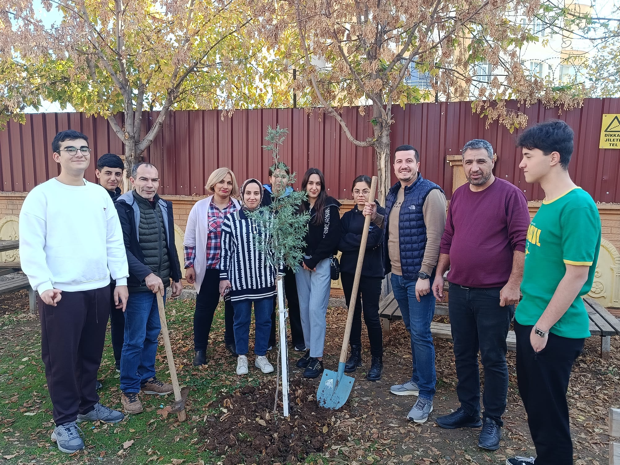 Veli Seminerleri ve Uygulamaları